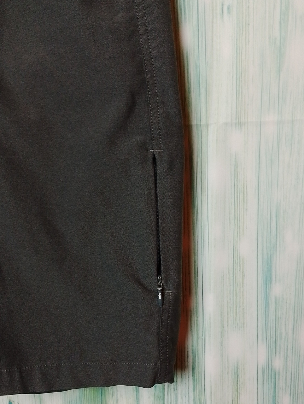 Kuhl TREKR 8" Short Size 6 Charcoal Gray - Picture 9 of 16